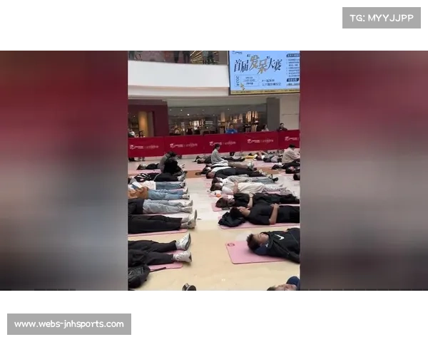 急救队员分享发呆大赛冠军经验 称比赛挑战超越救援现场 急救队员分享发呆大赛冠军经验 称比赛挑战超越救援现场